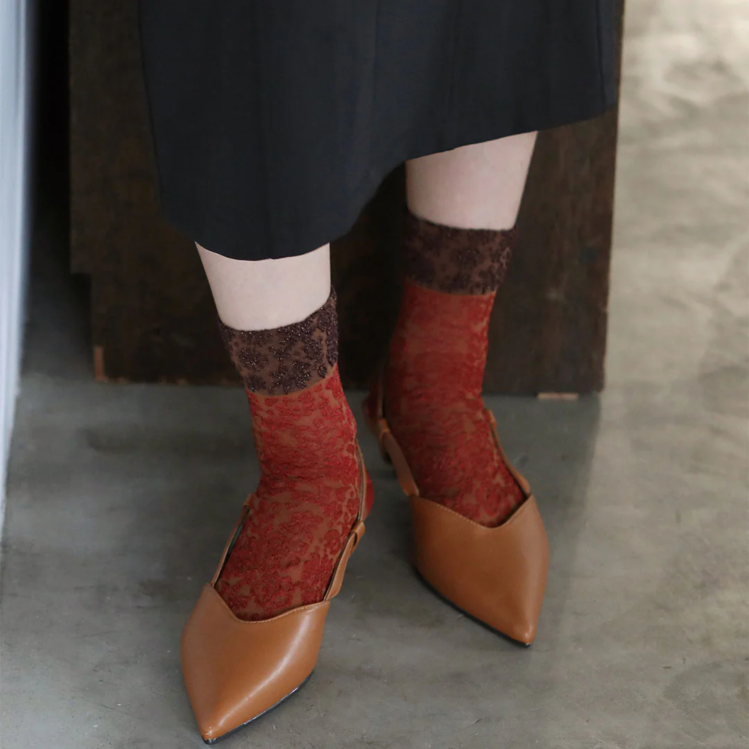 021132199 Two-Tone Float Low Crew Socks - Image 15