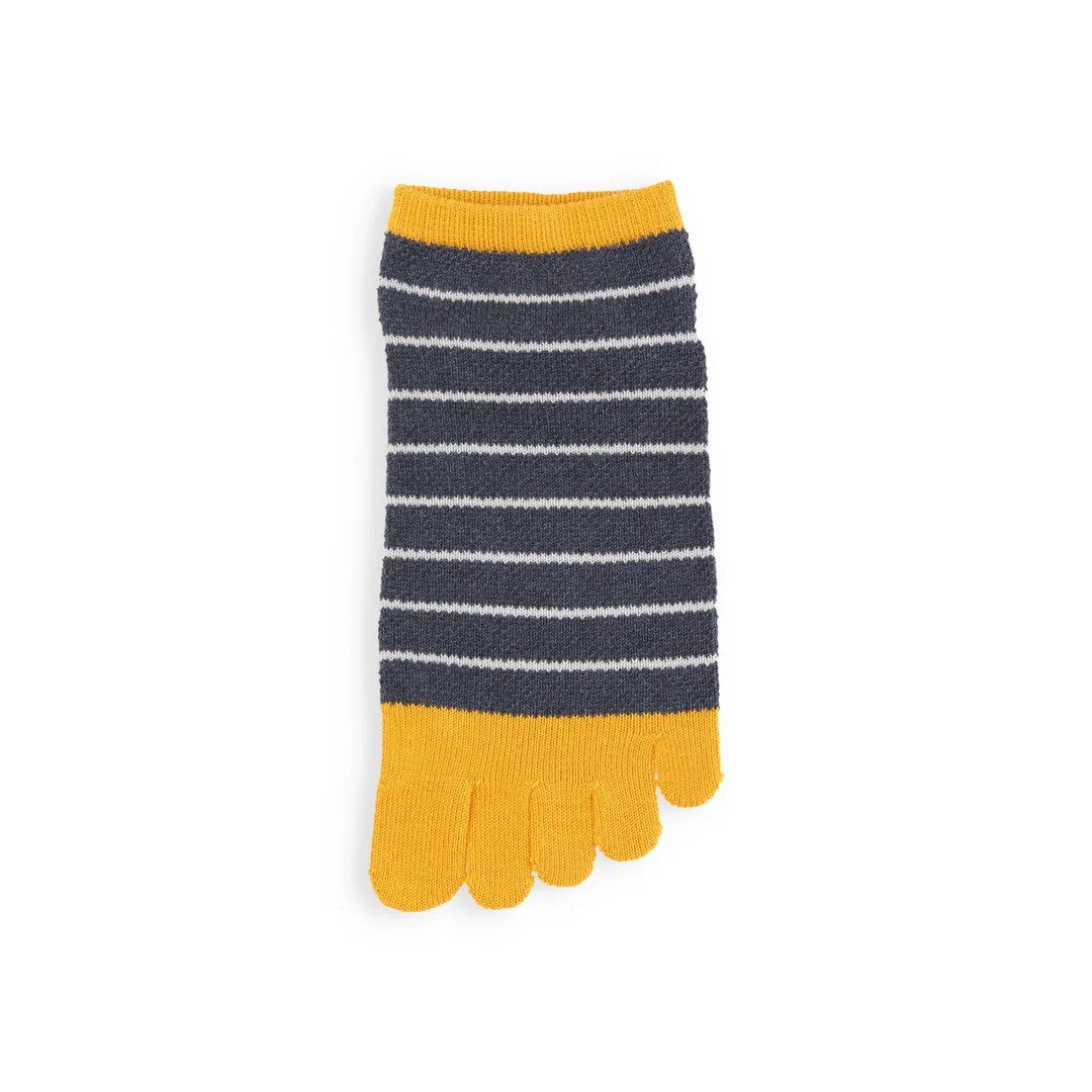 062120346 Mesh Fine Stripe Trainer Toe Socks M - Image 3